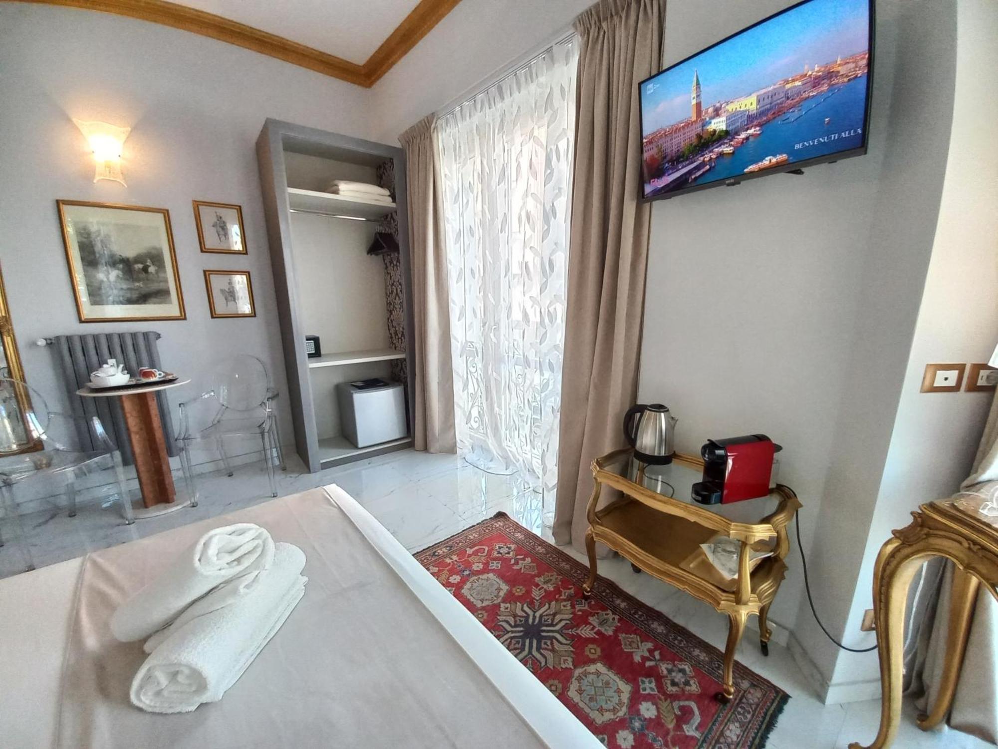 Dorolea Rooms Torino Centro ภายนอก รูปภาพ