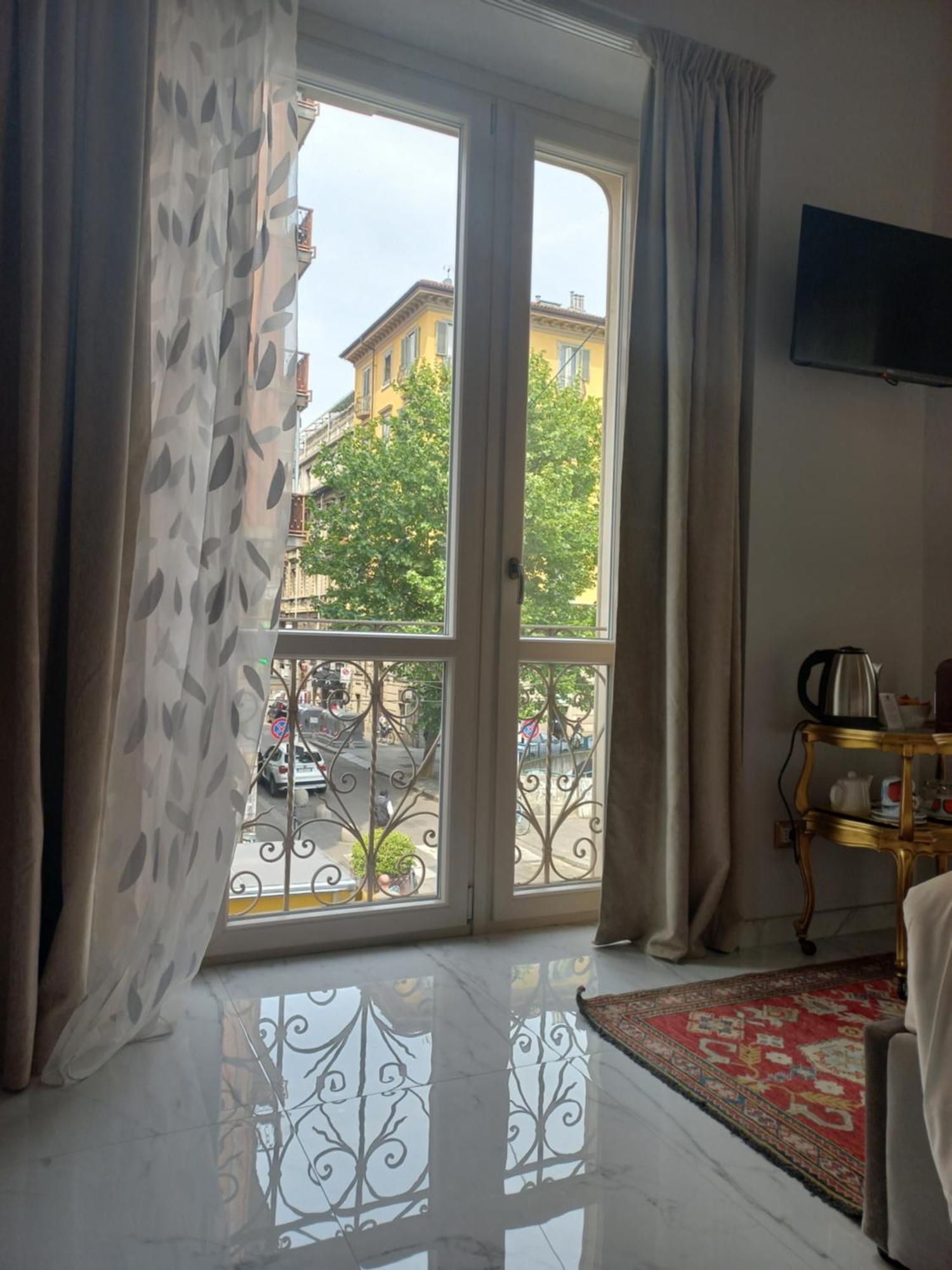 Dorolea Rooms Torino Centro ภายนอก รูปภาพ